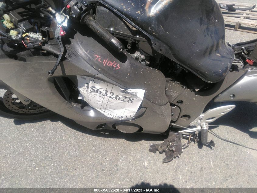 2020 SUZUKI GSX1300 RA JS1GX72B1L7100728