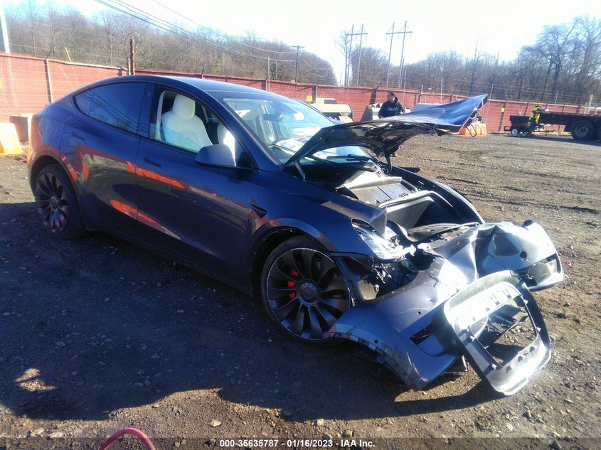 TESLA MODEL Y PERFORMANCE 2022, VIN 7SAYGDEF0NF543055