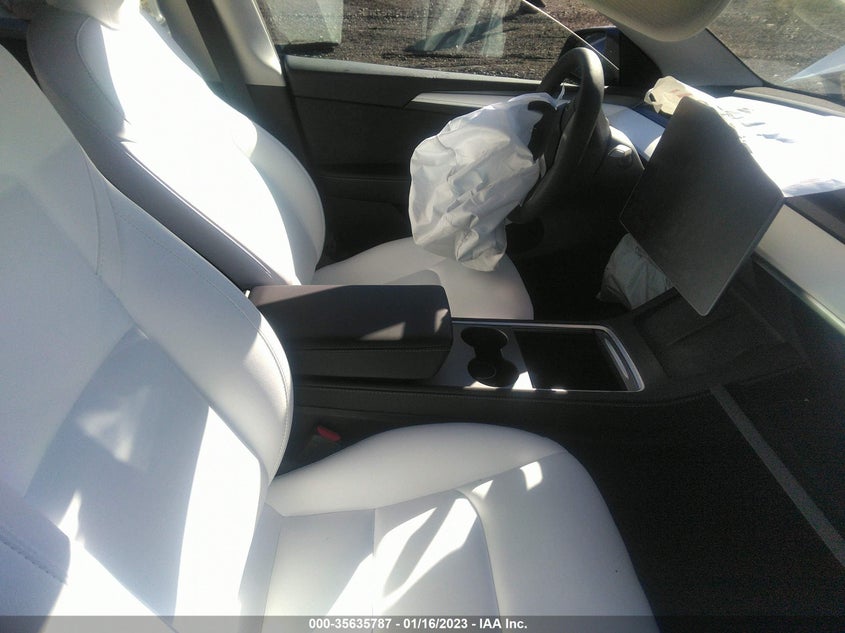 VIN 7SAYGDEF0NF543055 2022 TESLA MODEL Y PERFORMANCE