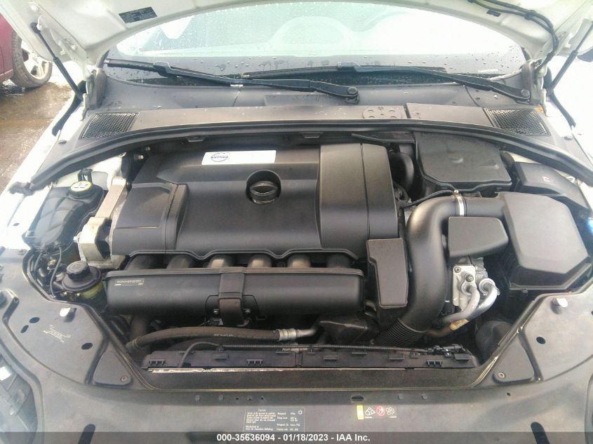 2013 VOLVO XC70 3.2L YV4940BZ7D1164172
