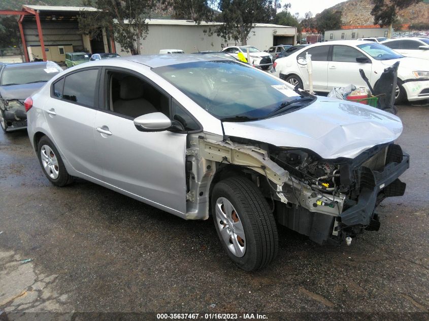 2015 KIA FORTE LX - KNAFK4A66F5351129