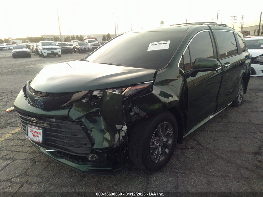 VIN 5TDYRKEC6PS147633 2023 TOYOTA SIENNA XLE