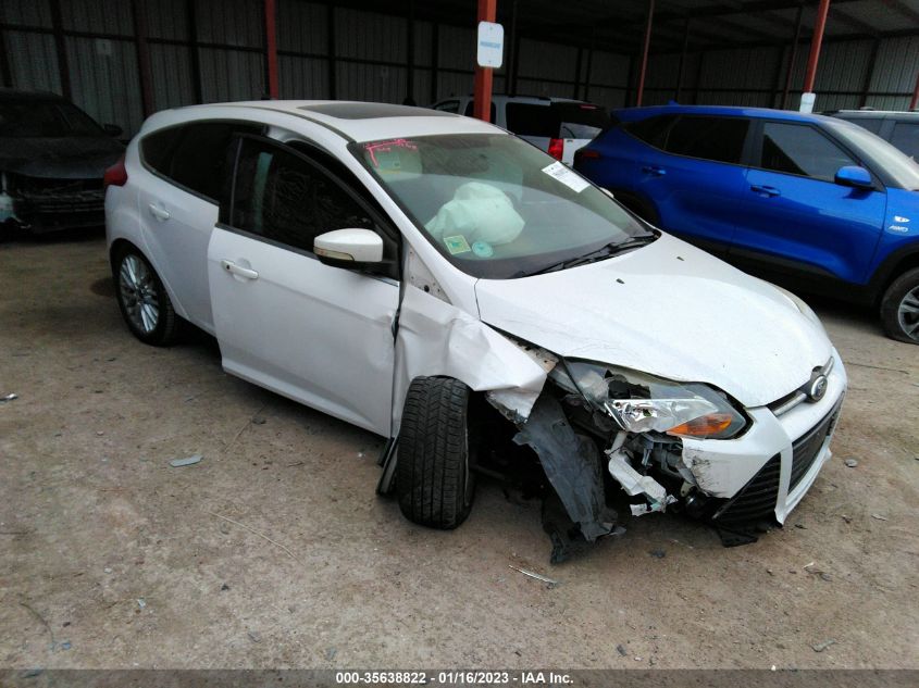 VIN 1FADP3N24DL381368 2013 FORD FOCUS no.1