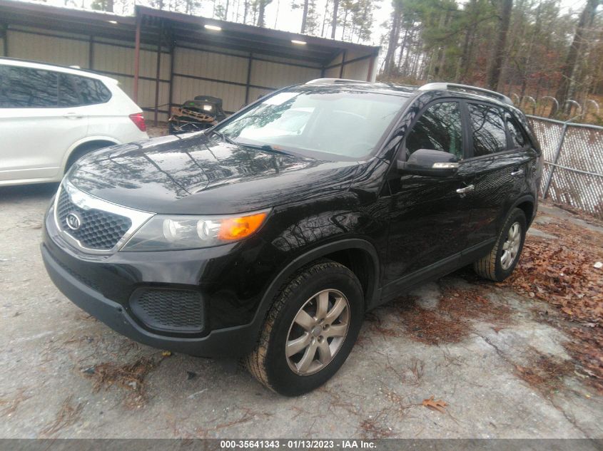2013 KIA SORENTO LX - 5XYKT4A21DG403251
