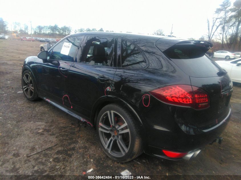 2013 PORSCHE CAYENNE GTS WP1AD2A23DLA78781