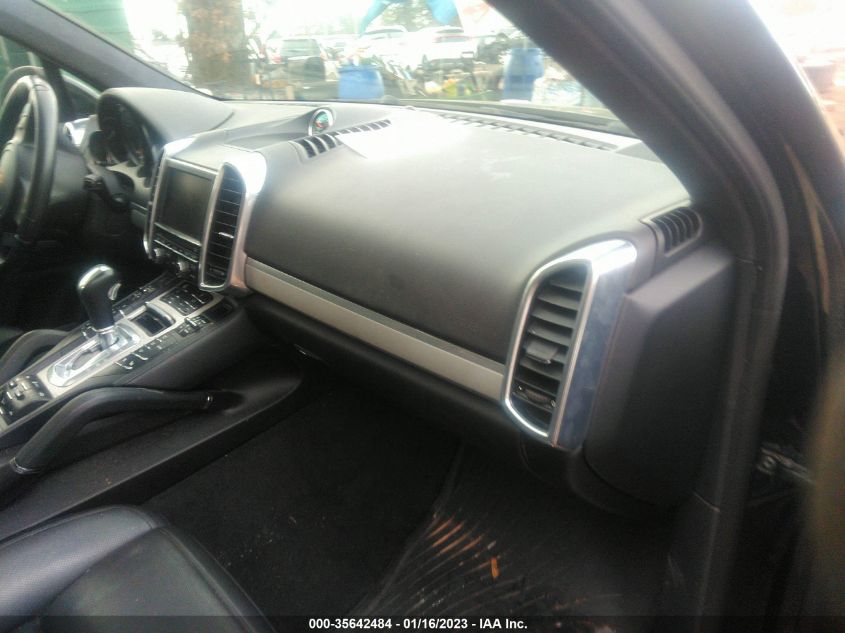 2013 PORSCHE CAYENNE GTS WP1AD2A23DLA78781