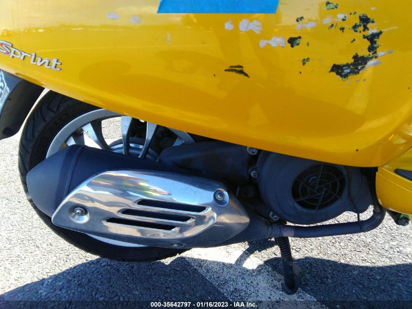 2015 VESPA SPRINT 150 3V ZAPM818G7F5401220
