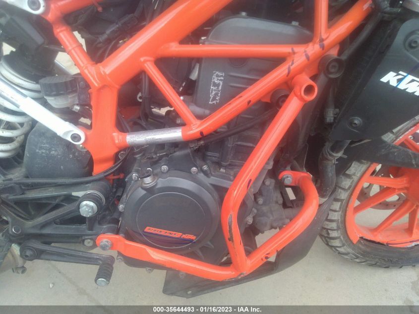 2018 KTM 390 DUKE MD2JPJ40XJC253224