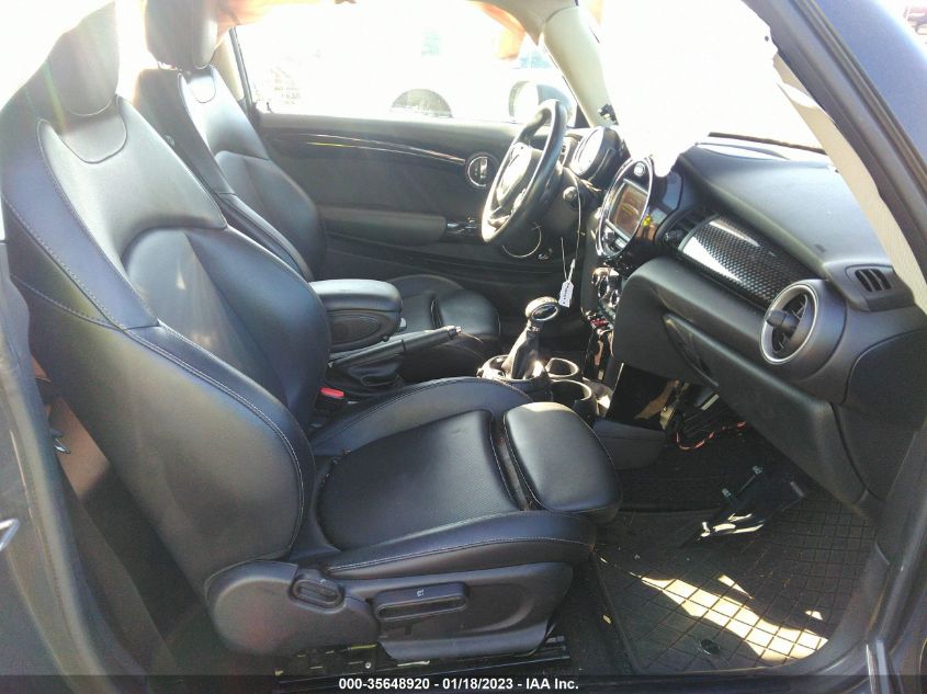2015 MINI COOPER HARDTOP S WMWXP7C56F2A38470