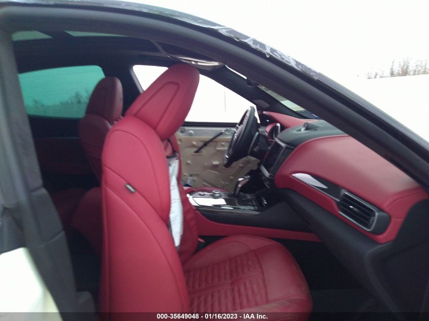 2021 MASERATI LEVANTE S GRANSPORT ZN661YUS1MX376672