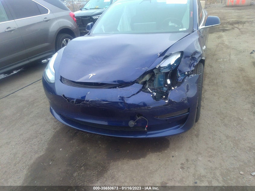 VIN 5YJ3E1EB2JF146515 2018 TESLA MODEL 3 LONG RANGE