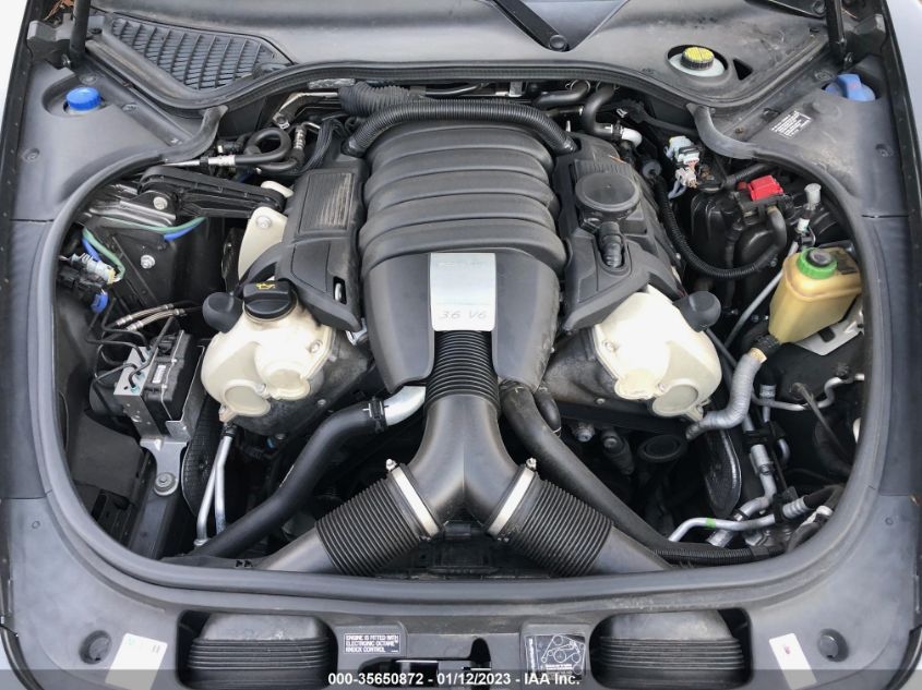 2016 PORSCHE PANAMERA WP0AA2A73GL003637