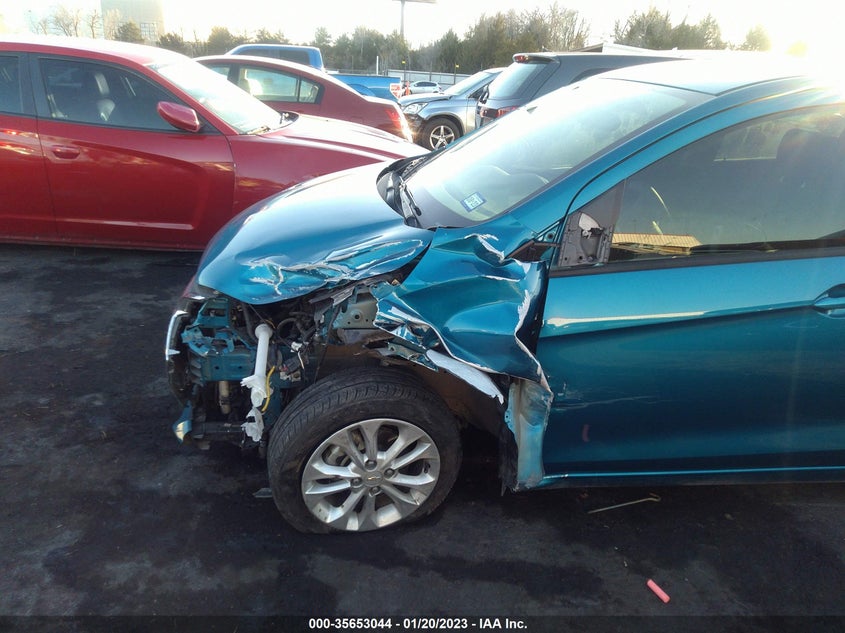VIN KL8CD6SA5KC816268 2019 CHEVROLET SPARK LT