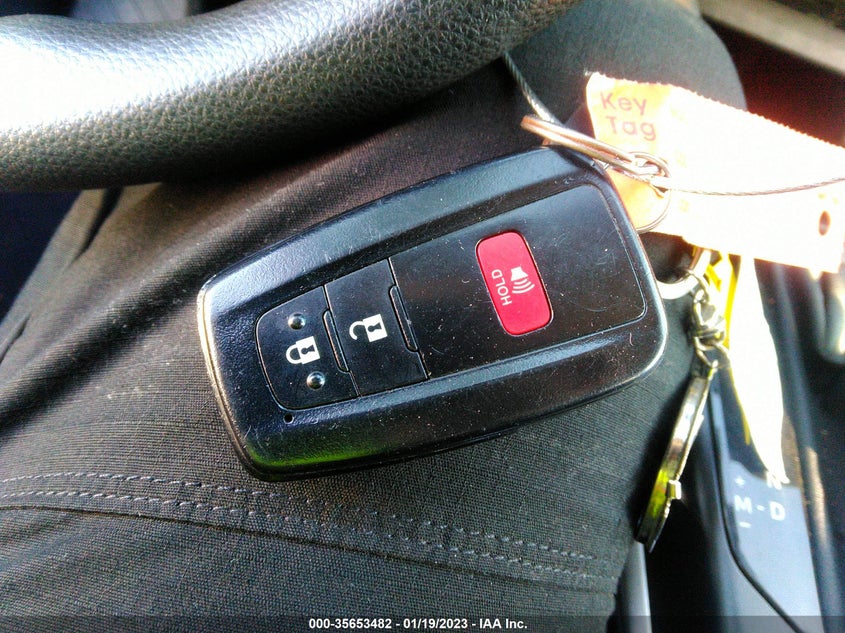 VIN 5TDCZRAH4MS518482 2021 TOYOTA HIGHLANDER L