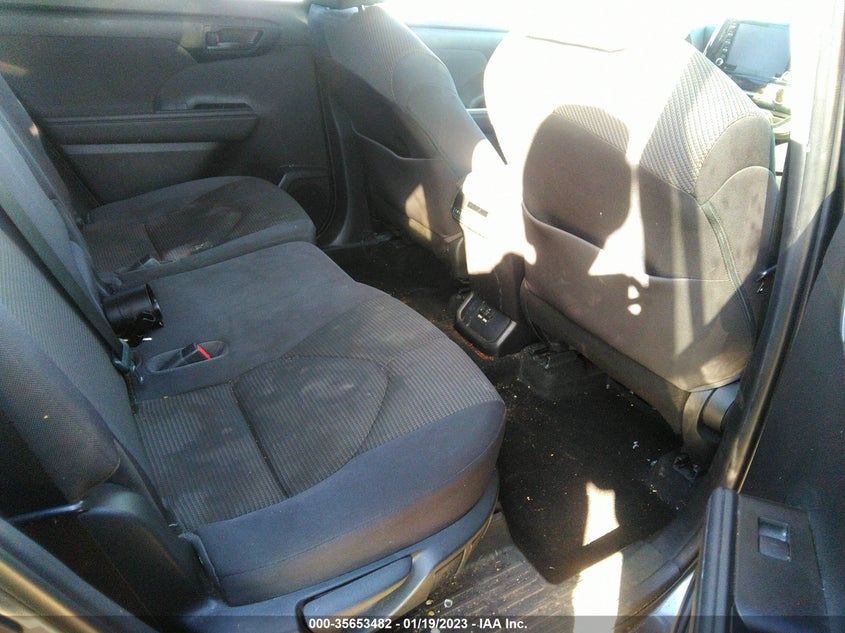 VIN 5TDCZRAH4MS518482 2021 TOYOTA HIGHLANDER L