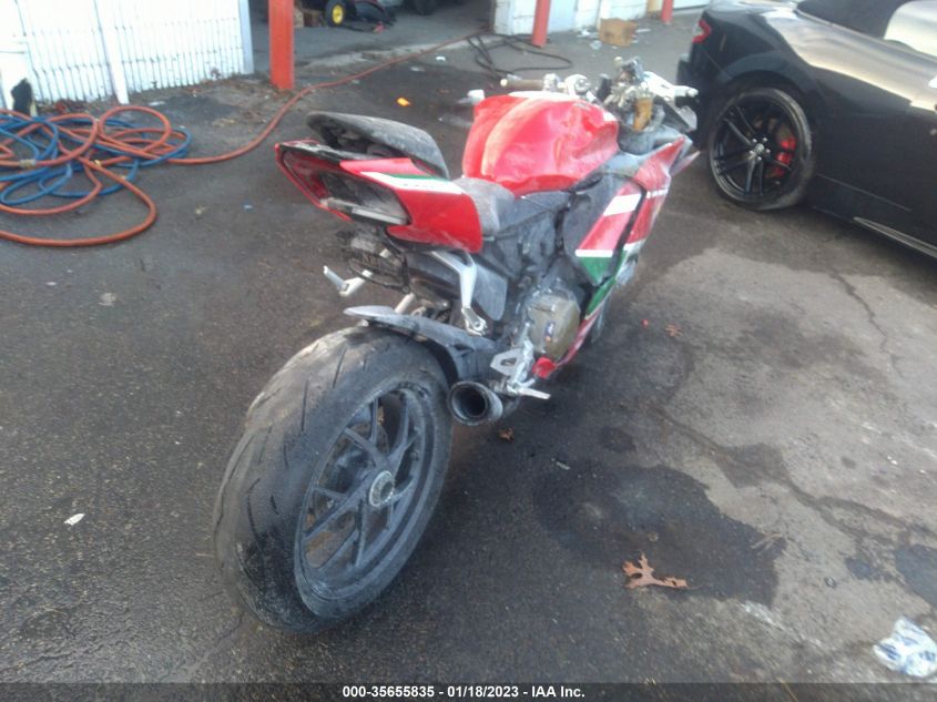 2022 DUCATI PANIGALE V2 ZDMHAATW1NB008002