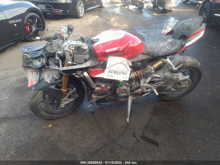 2022 DUCATI PANIGALE V2 ZDMHAATW1NB008002