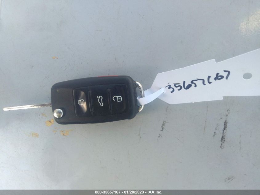 2013 VOLKSWAGEN GOLF - WVWAB7AJ9DW036948
