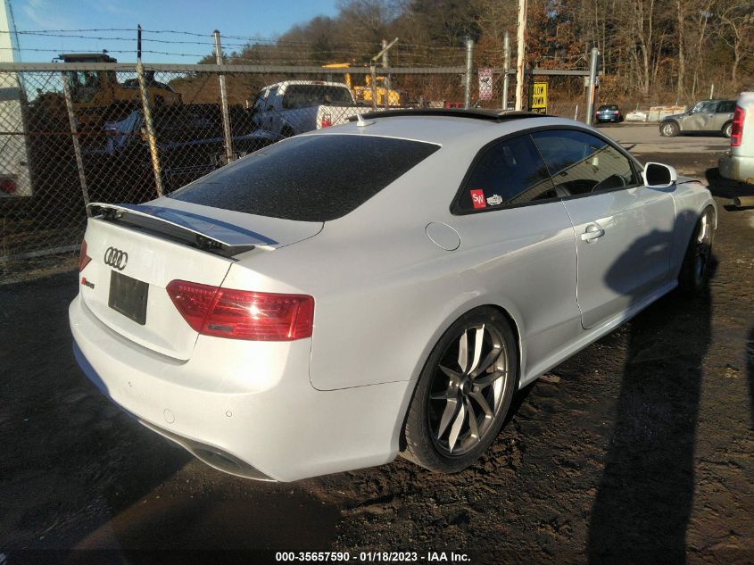 2013 AUDI RS 5 WUAC6AFR2DA902272
