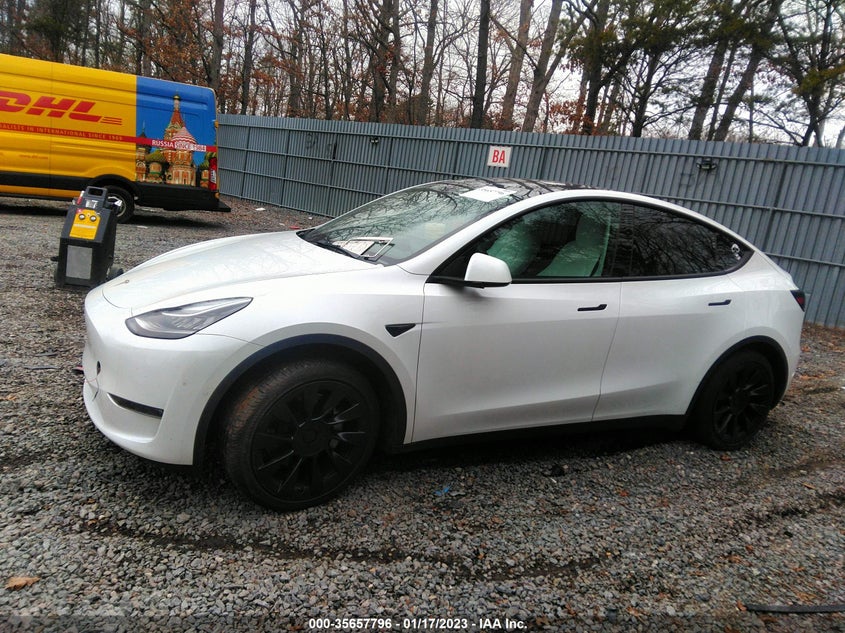 VIN 5YJYGAEE3MF222452 2021 TESLA MODEL Y LONG RANGE