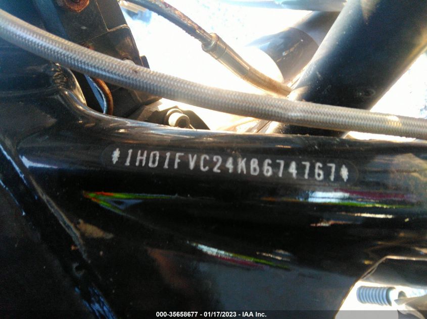 2019 HARLEY-DAVIDSON FLHT 1HD1FVC24KB674767