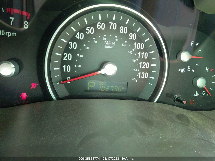 2014 KIA SEDONA LX - KNDMG4C71E6543746