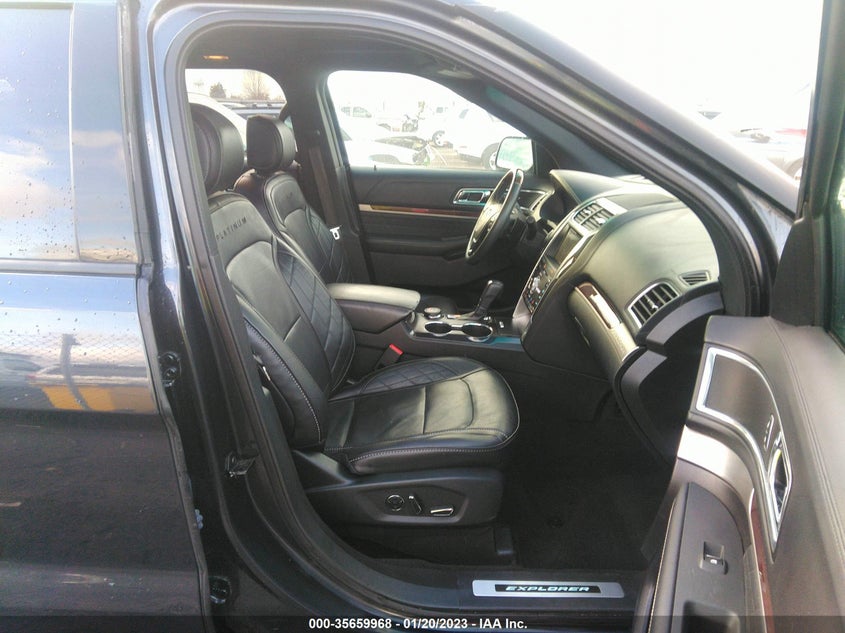 VIN 1FM5K8HT7HGE11553 2017 FORD EXPLORER PLATINUM