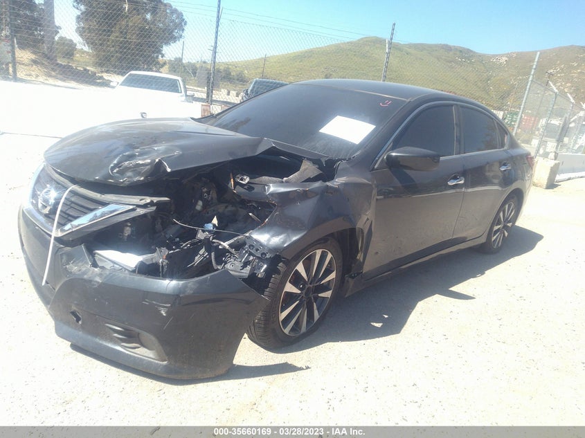 VIN 1N4AL3AP8JC240881 2018 NISSAN ALTIMA 2.5 SV