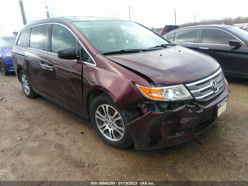 VIN 5FNRL5H60DB079696 2013 HONDA ODYSSEY no.1