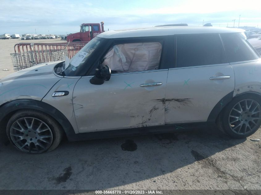 2018 MINI HARDTOP 4 DOOR COOPER S WMWXU3C53J2F51511