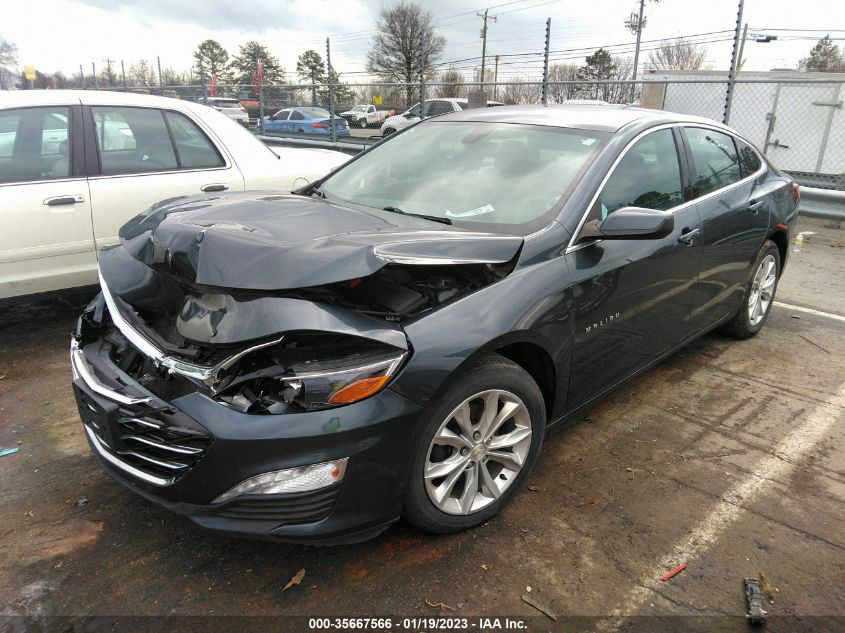 1G1ZD5ST5KF152767 Chevrolet Malibu LT 2