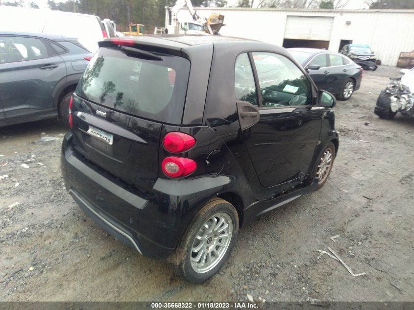 2013 SMART FORTWO PURE/PASSION - WMEEJ3BA3DK694124