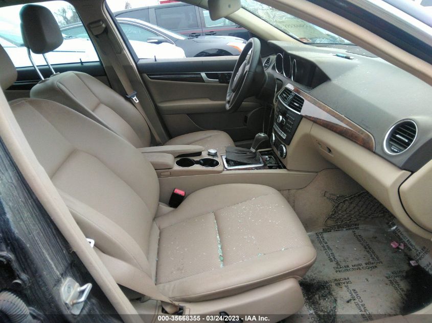 2014 MERCEDES-BENZ C 300 SPORT 4MATIC/LUXURY 4MATIC WDDGF8AB9EG233181