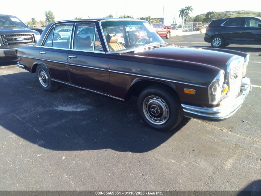 10801812026641 MERCEDES-BENZ 280 Photo 1