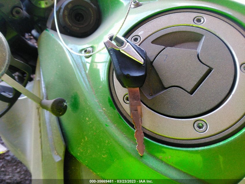 2016 KAWASAKI ZR1000 G - JKAZRCG12GA010847