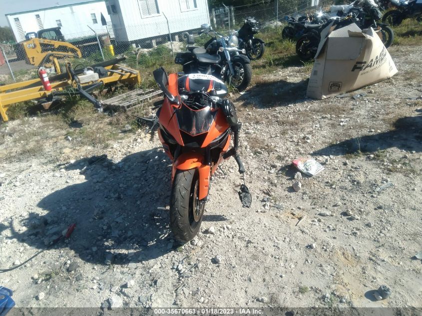 2020 YAMAHA YZFR6 JYARJ28E7LA007439