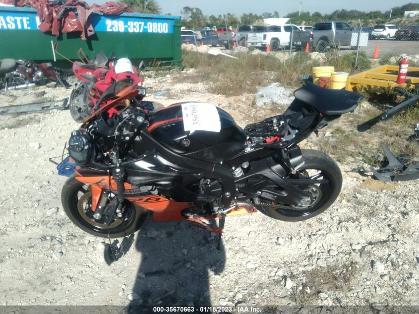 2020 YAMAHA YZFR6 JYARJ28E7LA007439
