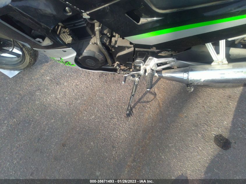 2005 KAWASAKI EX250 F JKAEXMF125DA13967
