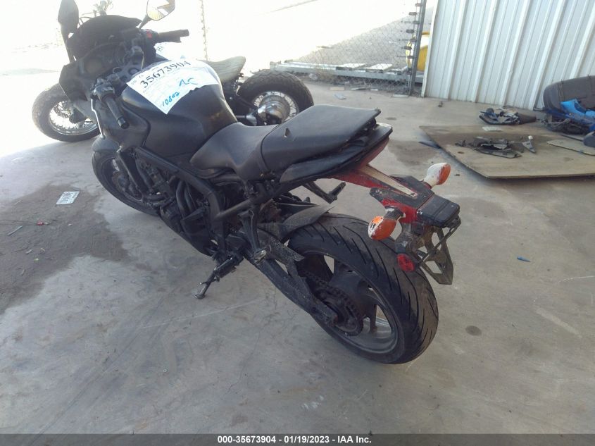 2015 HONDA CBR650 F MLHRC7404F5100287