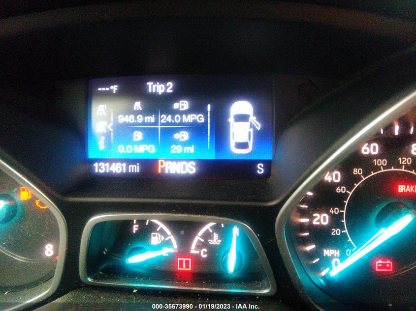 VIN 1FMCU0GDXHUB15411 2017 FORD ESCAPE SE