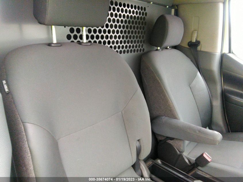 2014 NISSAN NV200 SV 3N6CM0KN8EK694072