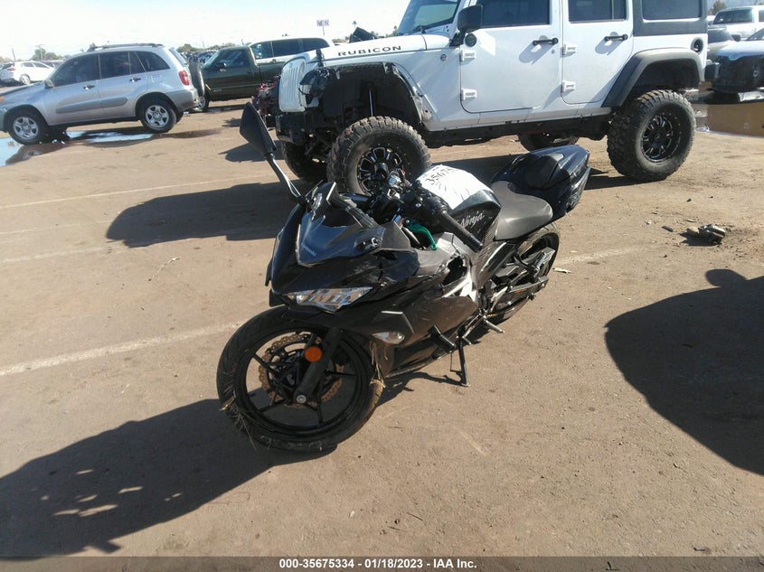VIN JKAEXKH10JDA09959 2018 KAWASAKI EX400