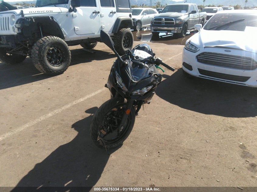 VIN JKAEXKH10JDA09959 2018 KAWASAKI EX400