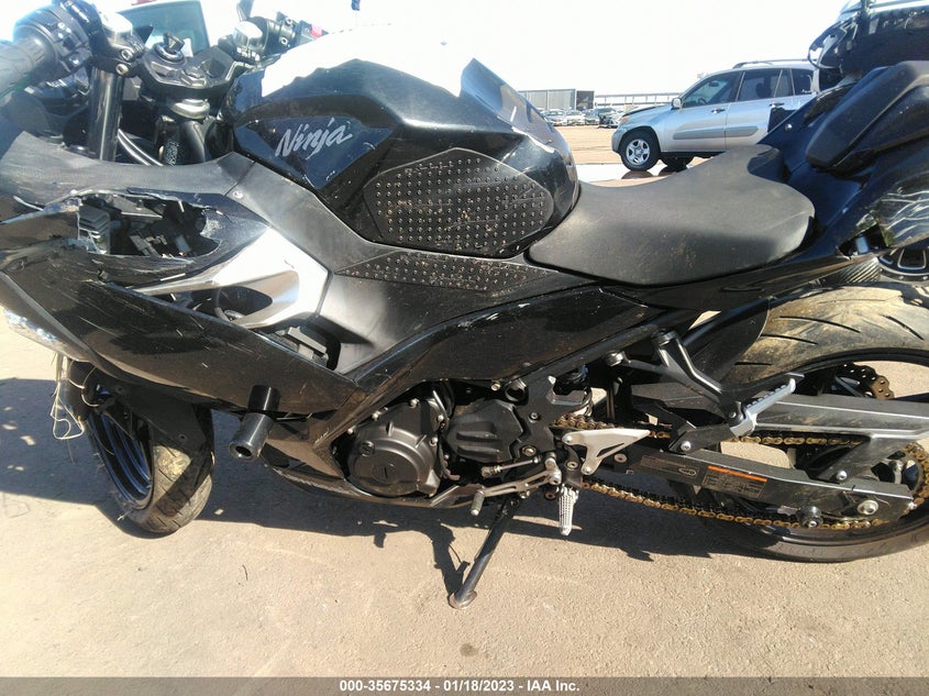 VIN JKAEXKH10JDA09959 2018 KAWASAKI EX400