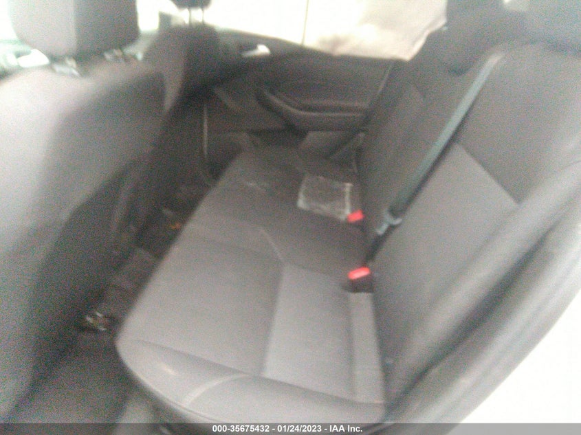 VIN 1FADP3M22JL272081 2018 FORD FOCUS SEL