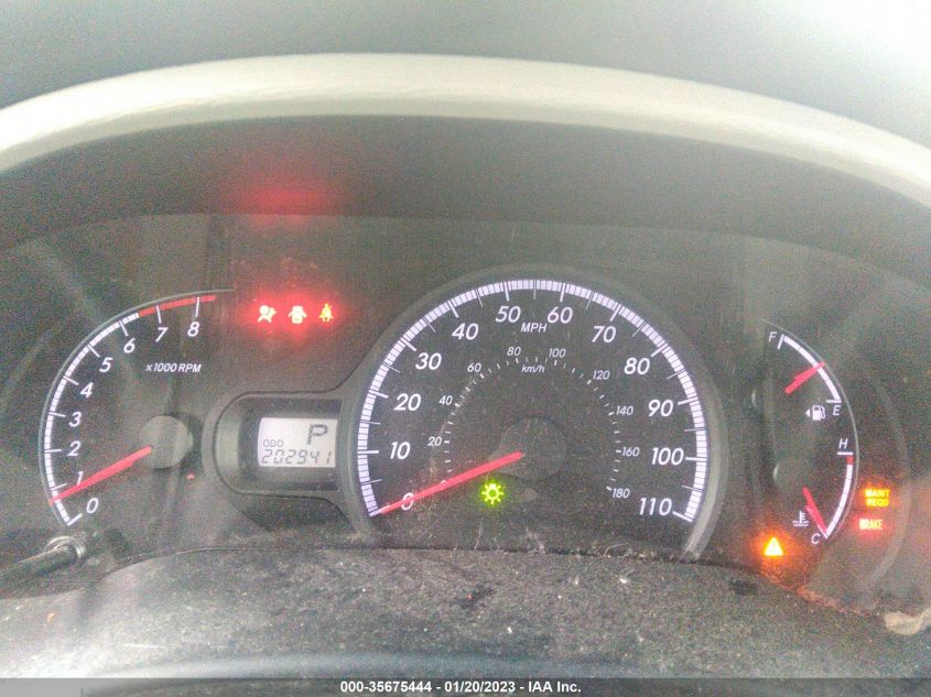 2013 TOYOTA SIENNA LE - 5TDJK3DC1DS050381