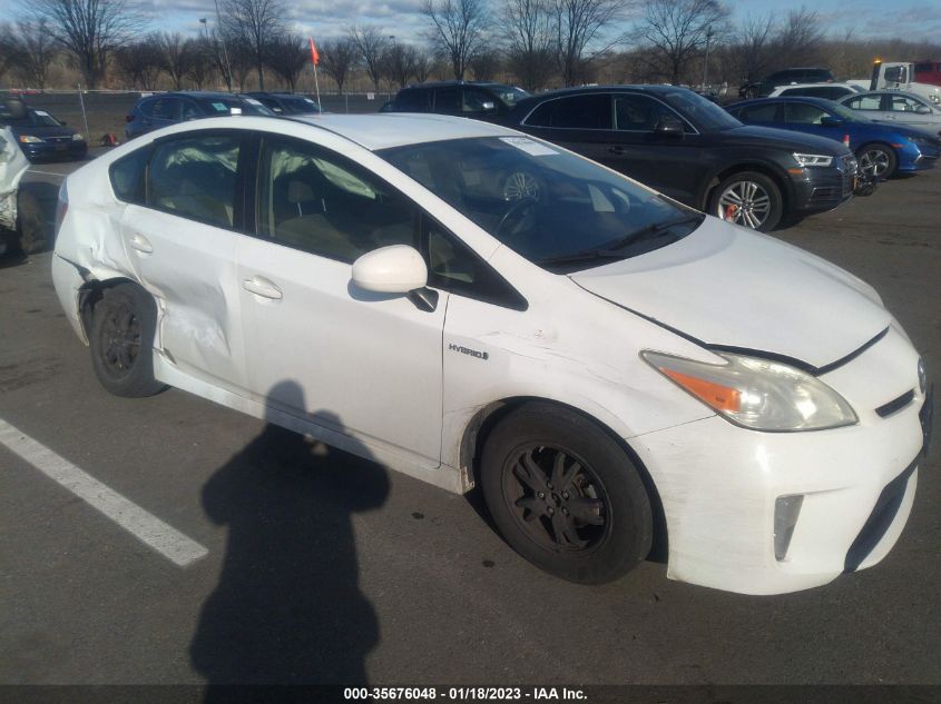 VIN JTDKN3DU9D5545969 2013 TOYOTA PRIUS no.1