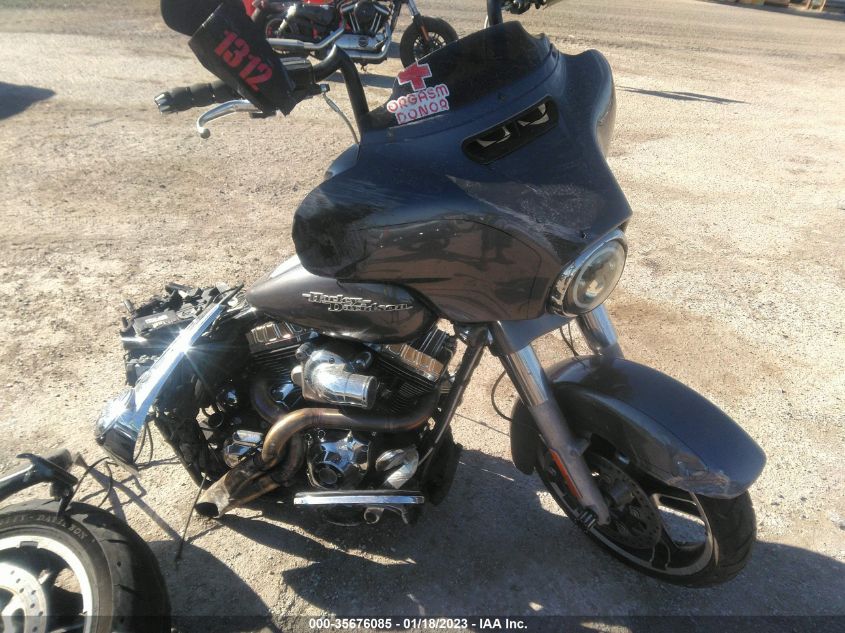 2014 HARLEY-DAVIDSON FLHXS STREET GLIDE SPECIAL - 1HD1KRM18EB645348