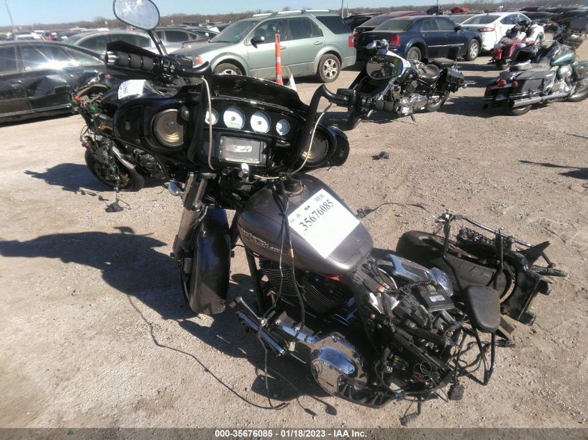 2014 HARLEY-DAVIDSON FLHXS STREET GLIDE SPECIAL - 1HD1KRM18EB645348