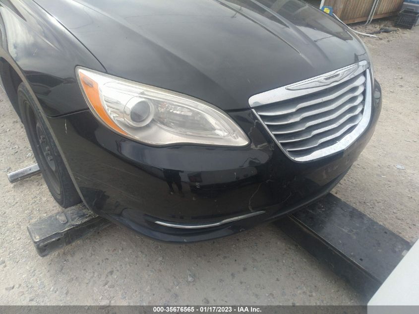 VIN 1C3CCBAB8DN647209 2013 CHRYSLER 200 no.1